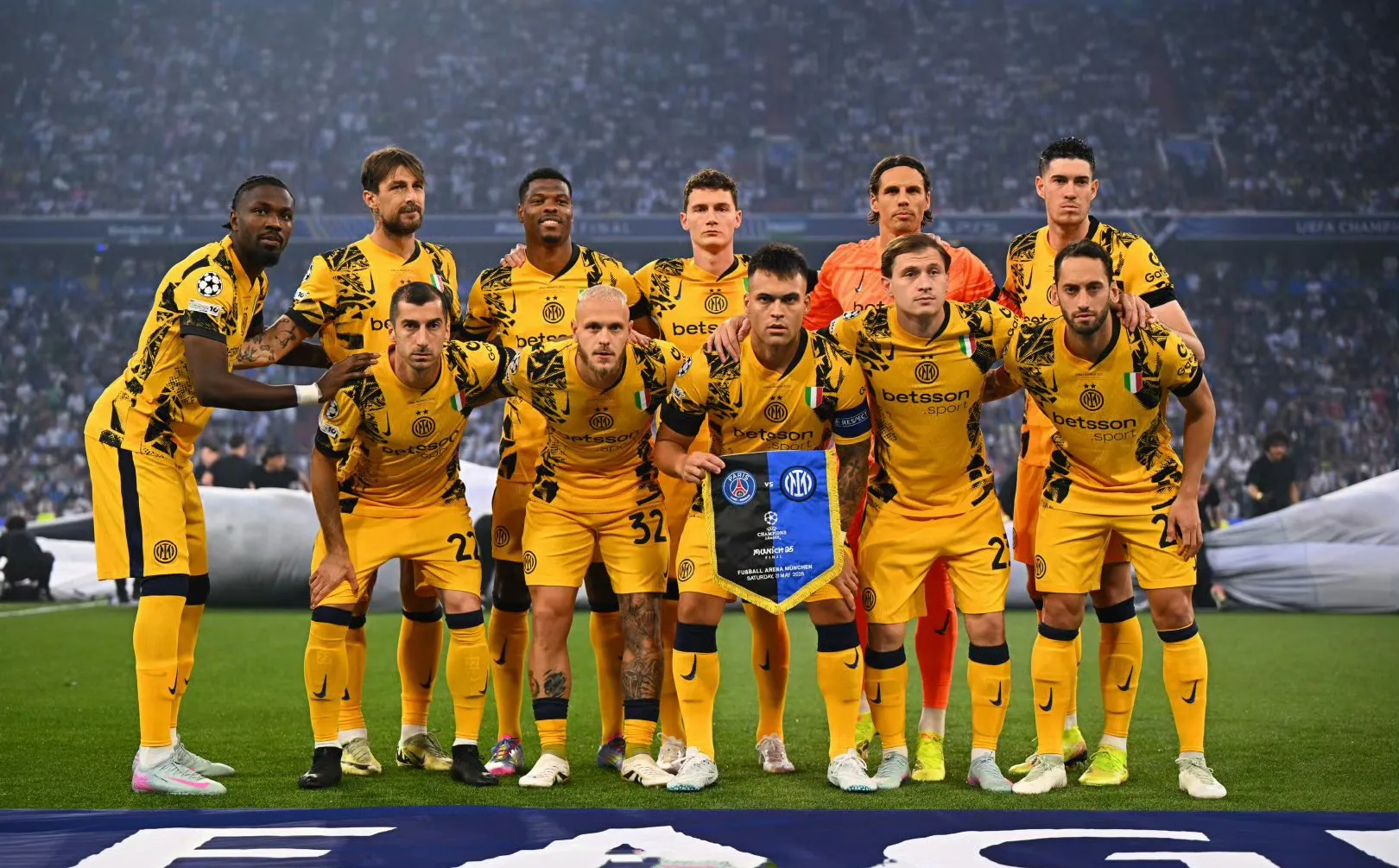 雷火电竞下载-国际米兰碾压塞维利亚，卡瓦哈尔扛起全队的简单介绍