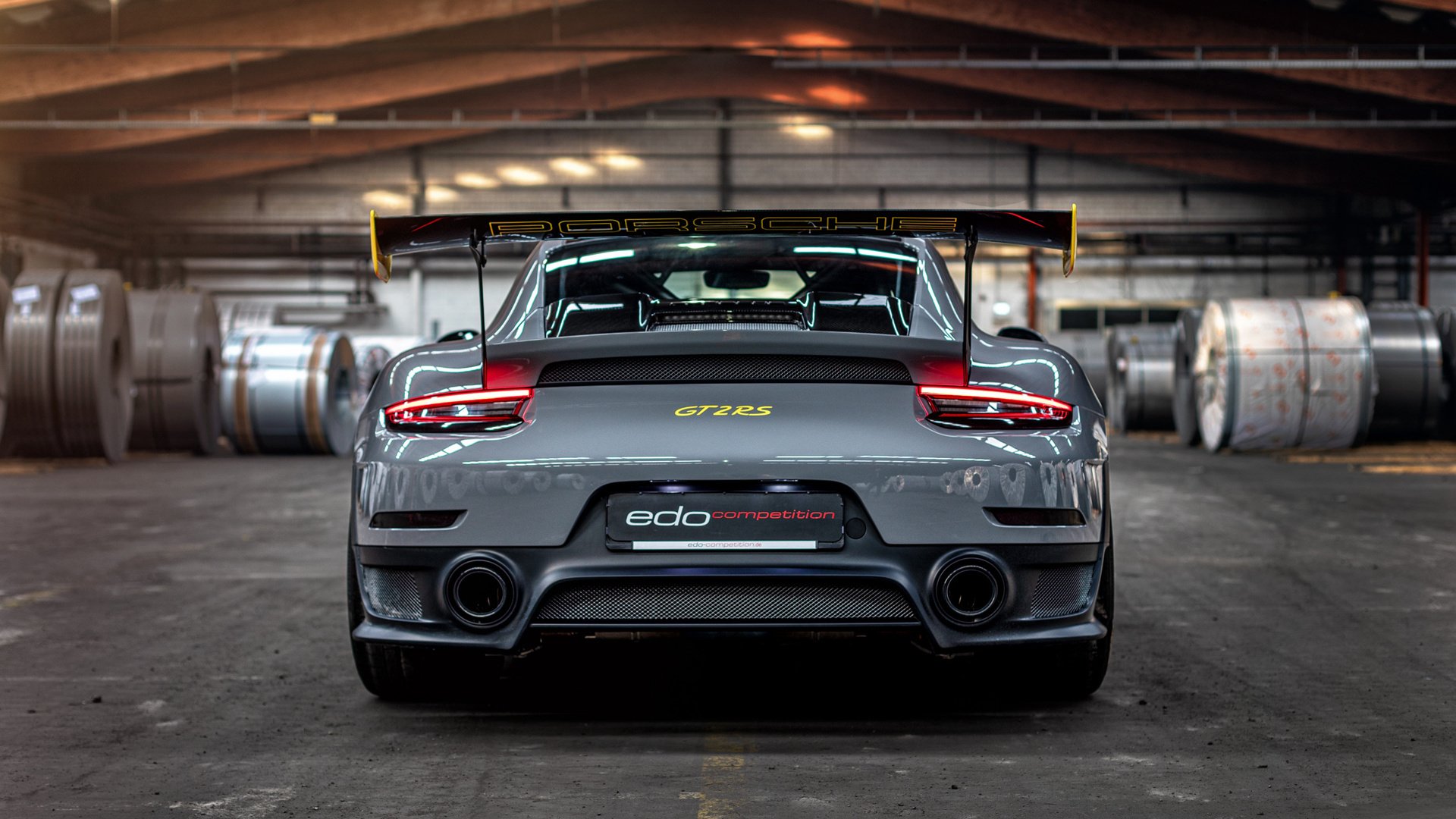 雷火电竞亚洲先驱-残酷东决预演的血色浪漫，当骑士的铁蹄踏碎费城，英格拉姆的玫瑰于荆棘中绽放